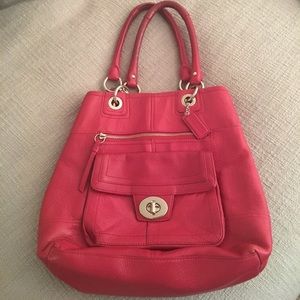 Spacious Pink Coach Carryall Tote (Authentic)